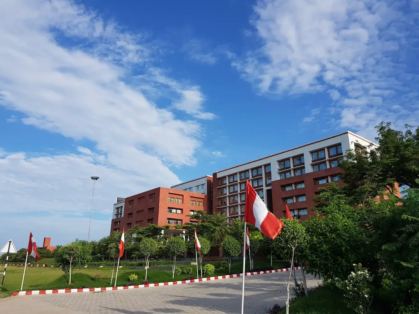 Chandigarh University (CU) Online